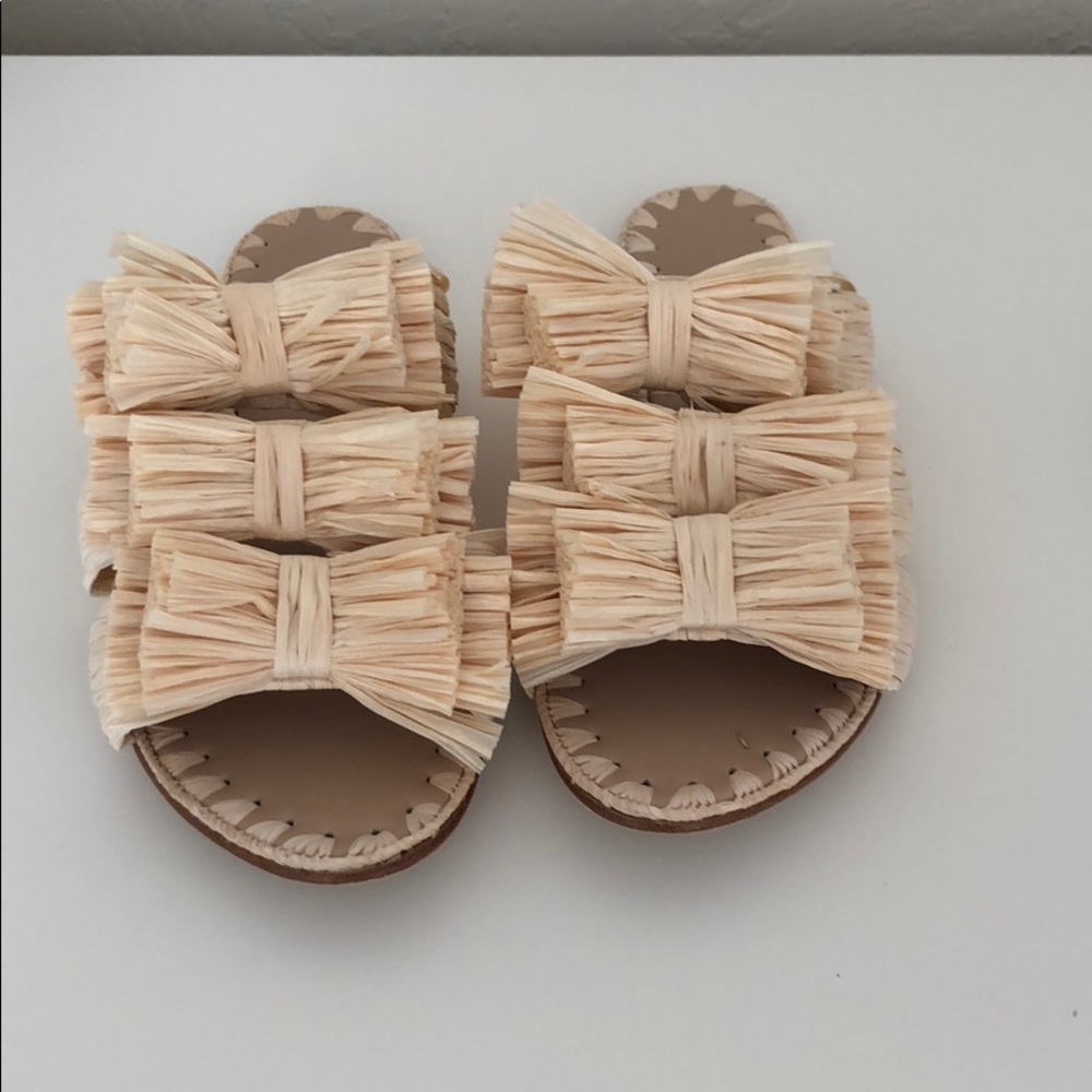PLV raffia sandals